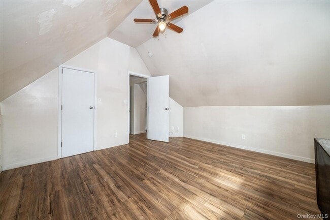 Building Photo - 538 Jefferson Ave