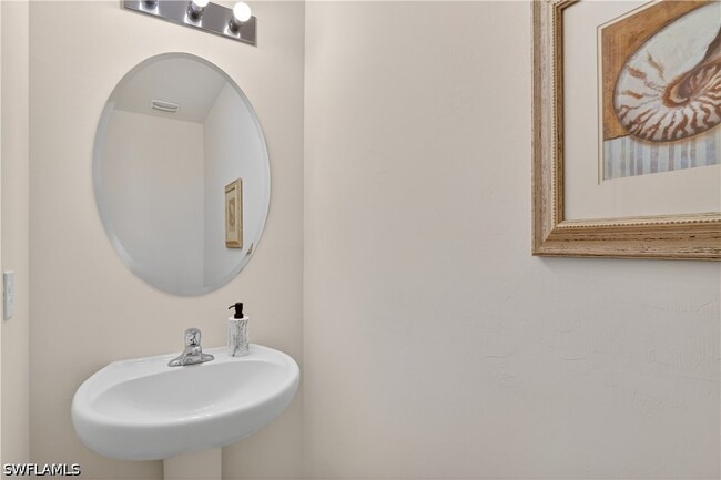 Building Photo - 15396 Wildflower Cir