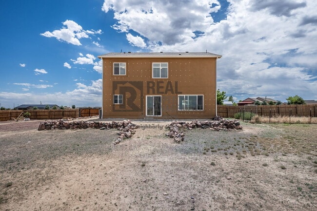 Building Photo - 947 E Kirkwood Dr
