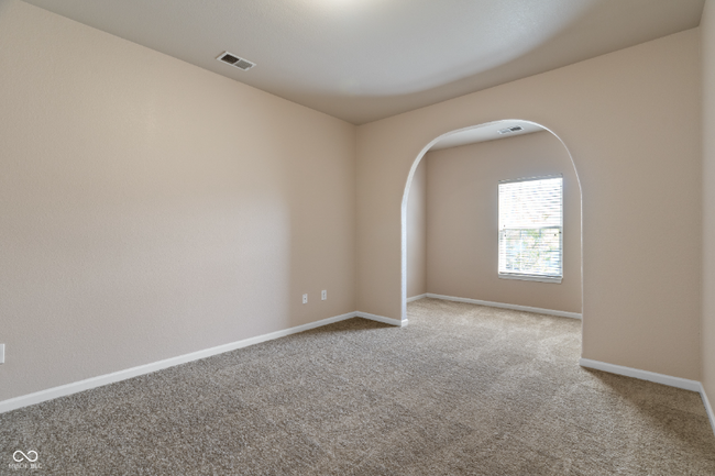 Building Photo - 12863 Tradd St