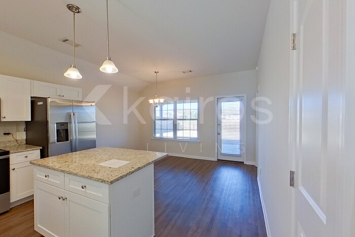 Building Photo - 6742 Triston Way