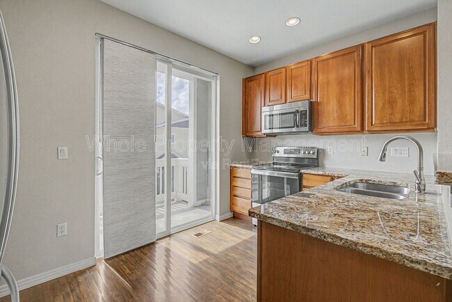 Building Photo - 9558 Pearl Cir