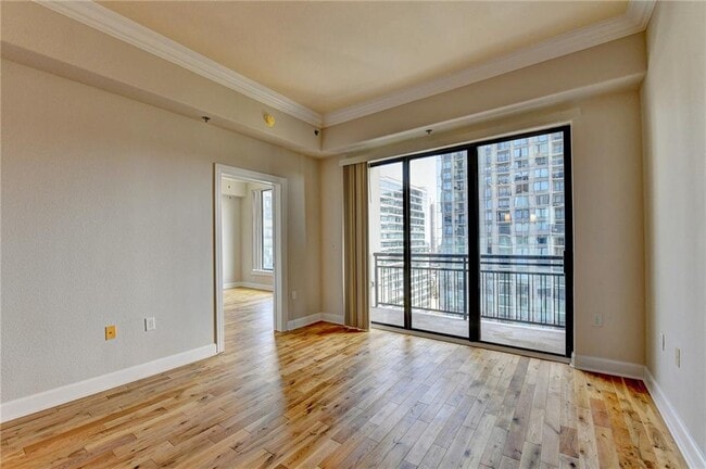 Building Photo - 3445 Stratford Rd NE