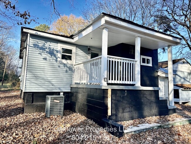 Building Photo - 801 Koch Ave