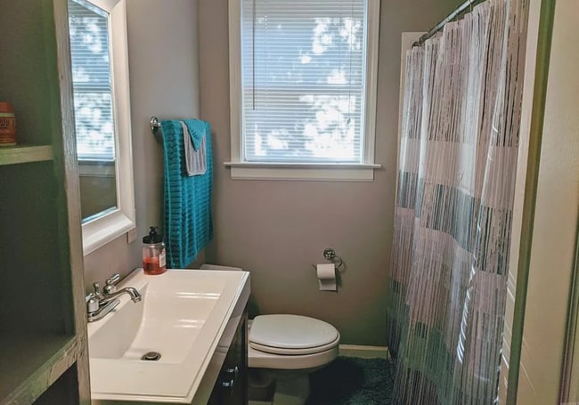 Building Photo - 22 W Cromwell St