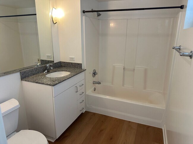 Building Photo - 1 Bedroom on the 16th Floor at Acqua Vista...