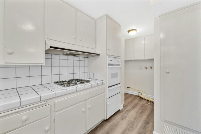 Building Photo - 4984 Argyle Dr