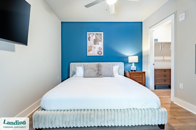 Building Photo - 300 E Broad St