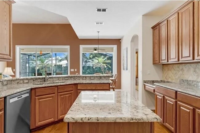 Building Photo - 970 Burlwood Ct