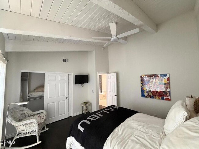 Building Photo - 5121 Neptune Square