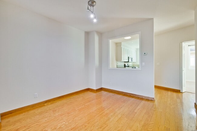 Building Photo - 4616 Hampton Falls Pl