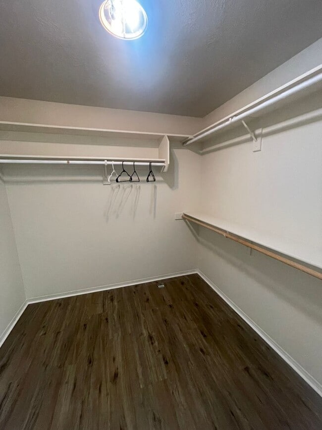 Building Photo - Must See Updated Home!