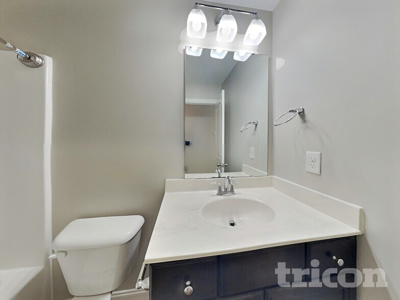 Building Photo - 93 Jonalker Ct