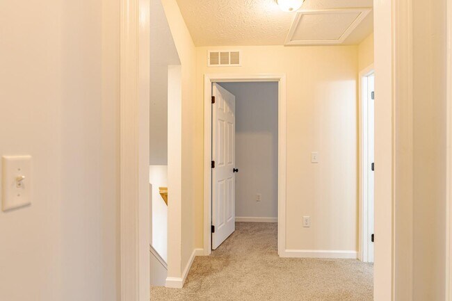 Building Photo - 128 Alumni Dr