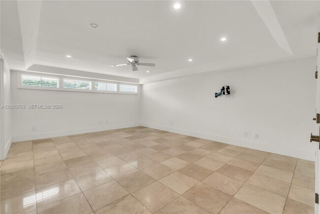 Building Photo - 451 Ridge Rd