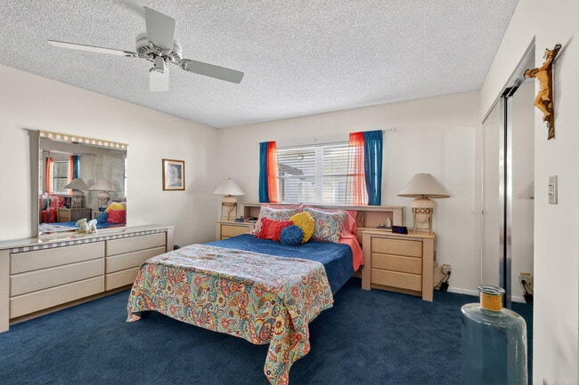 Building Photo - 6357 Overland Dr