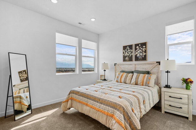 3x2.5 Tandem - Innovation Park at Holbrook Farms