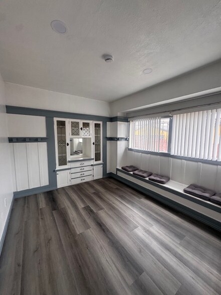 Building Photo - 1460 Exposition Blvd