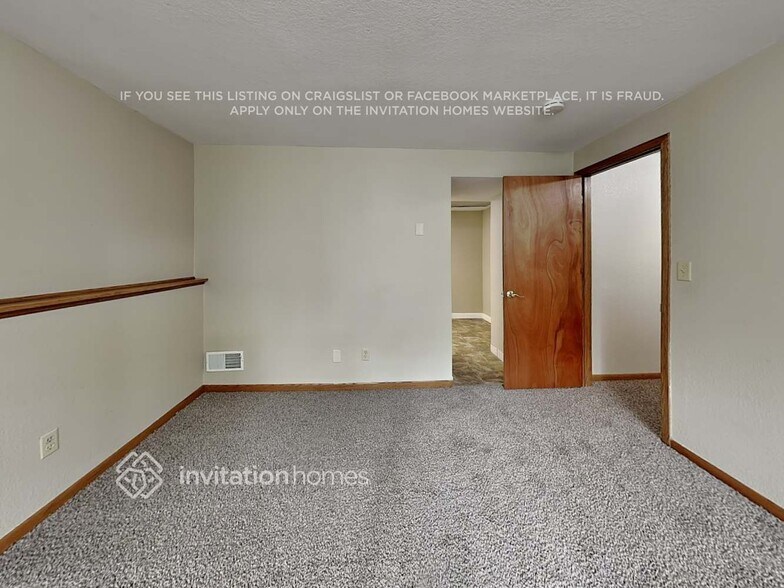 Building Photo - 2457 Spruce Pl