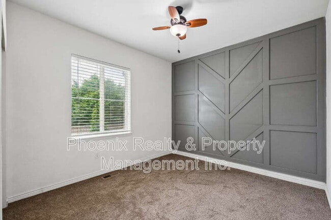 Building Photo - 1417 Lander Ln