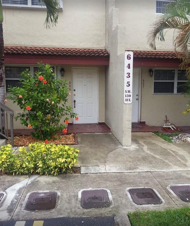 Building Photo - 6435 SW 130th Ave