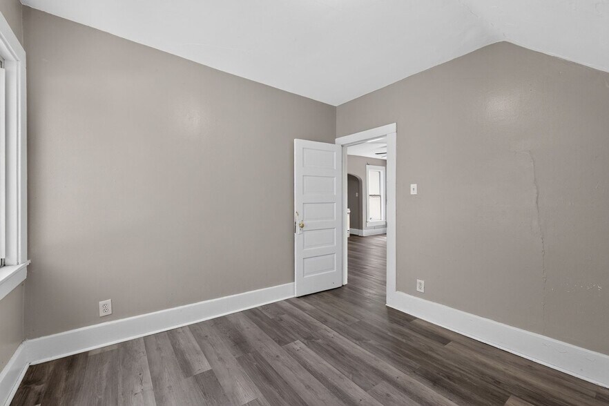 Building Photo - 3045 Dr. William Finlayson St