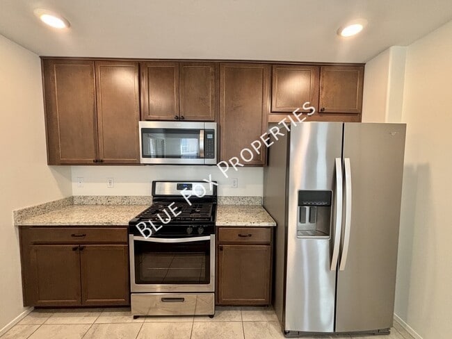 Building Photo - 8823 E Stone Meadow Cir