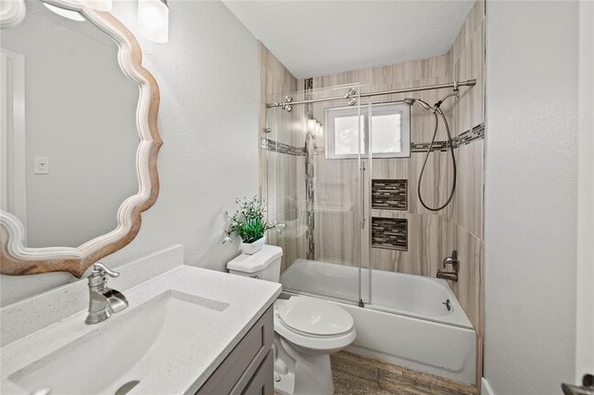 Building Photo - 3006 Sherborne St