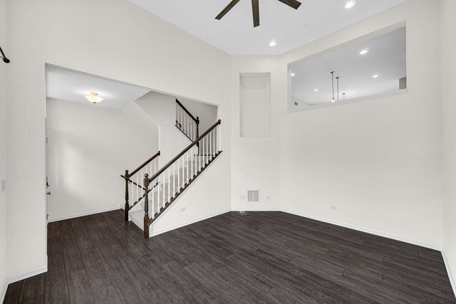 Building Photo - 4456 Monroe Ct