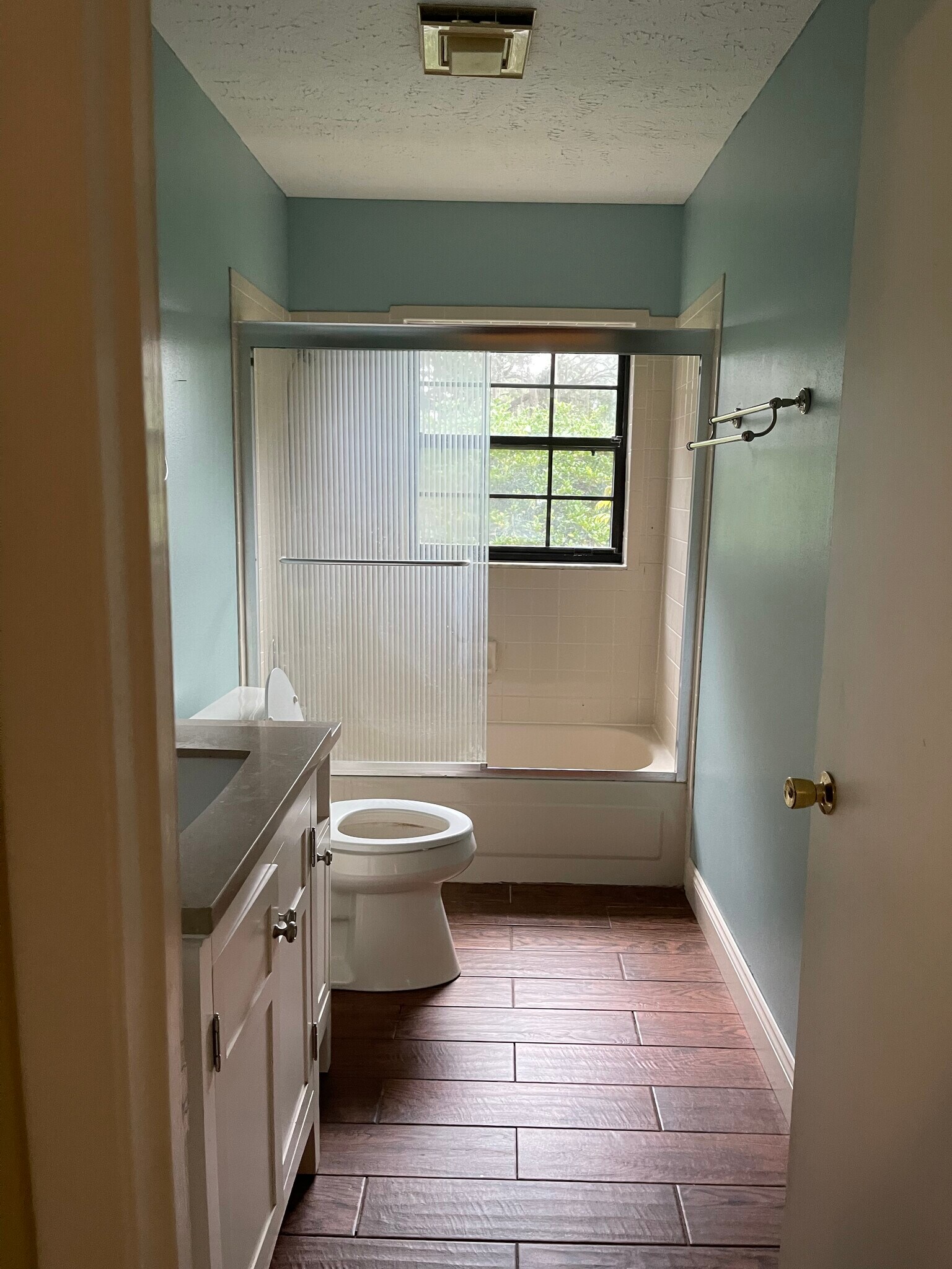 Bathroom - 10180 SE 139th Plz