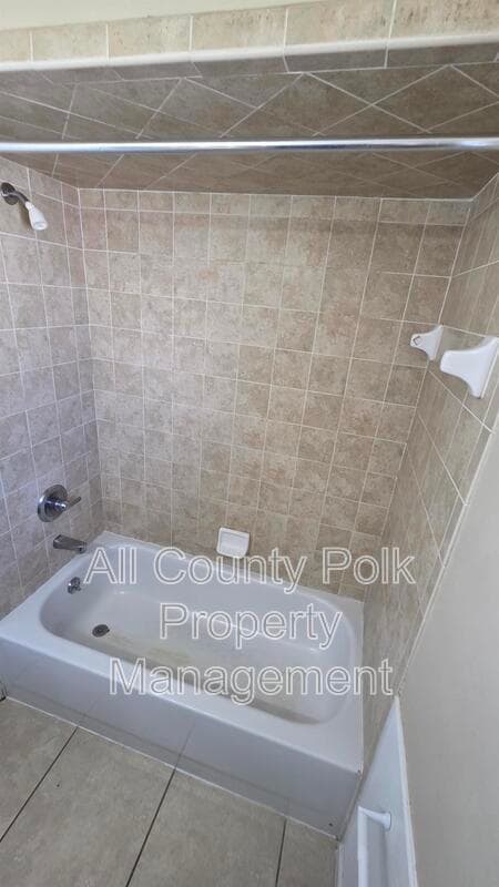 Building Photo - 248 Leelon Rd