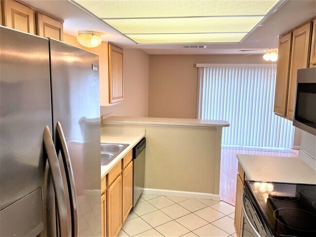 Building Photo - 5442 Fulmar Dr