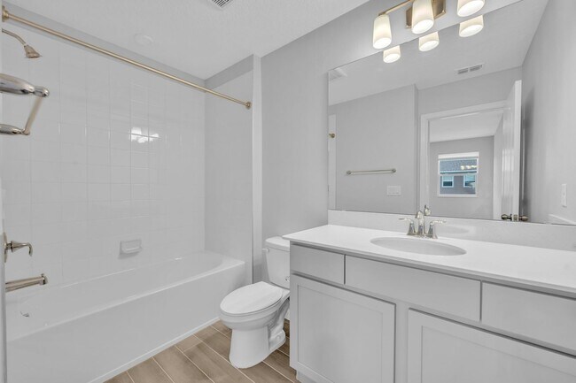 Building Photo - Lake Nona Townhome