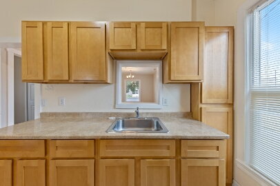 Building Photo - Charming & Updated Home with Garage