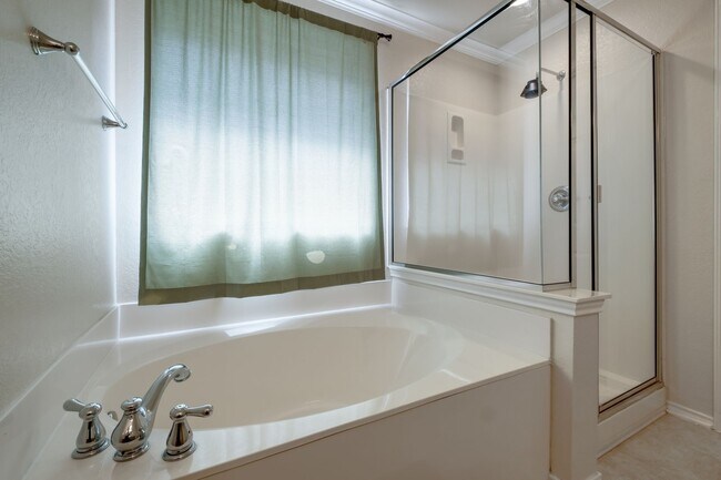 Building Photo - 6767 Wayman Ridge