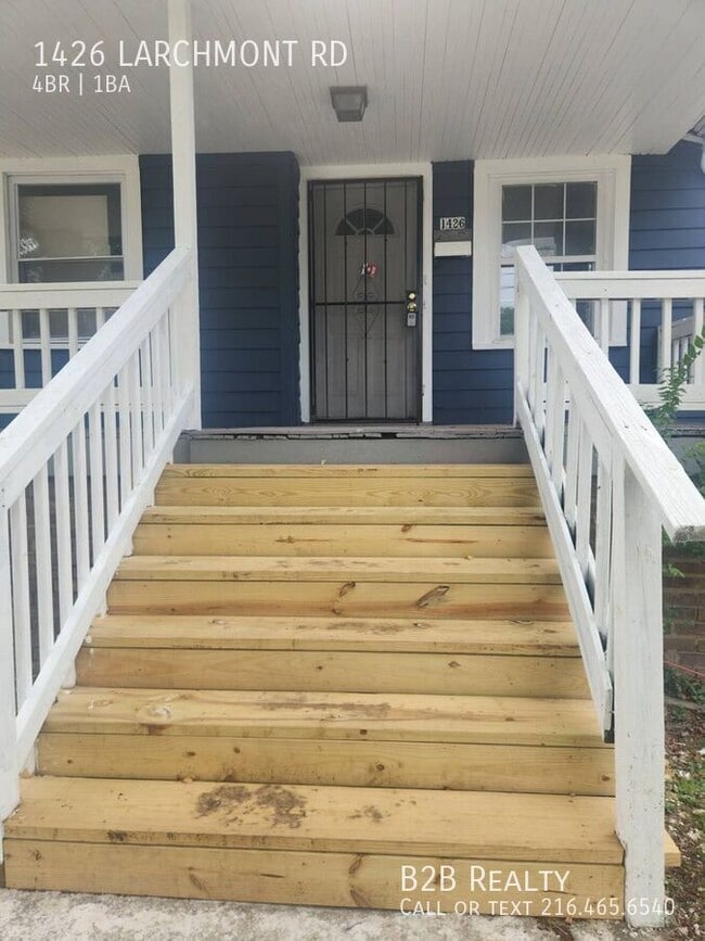 Building Photo - 1426 Larchmont Rd