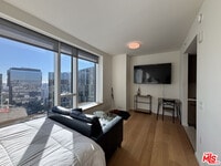 Building Photo - 889 Francisco St