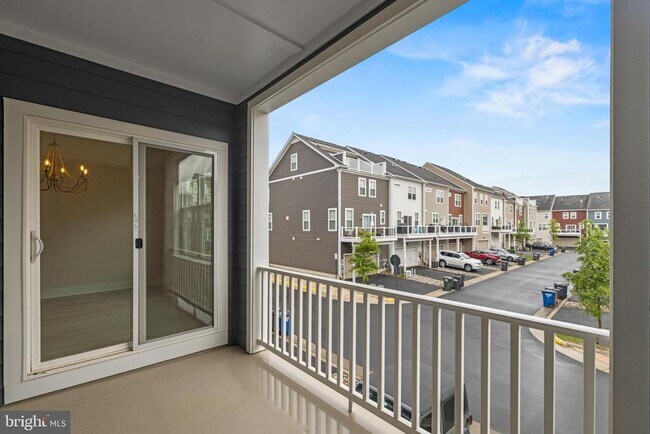 Building Photo - 1548 Meadowlark Glen Rd