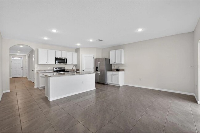 Building Photo - 34211 Jasper Stone Dr