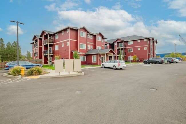 Building Photo - 13001 S Crompton Lane