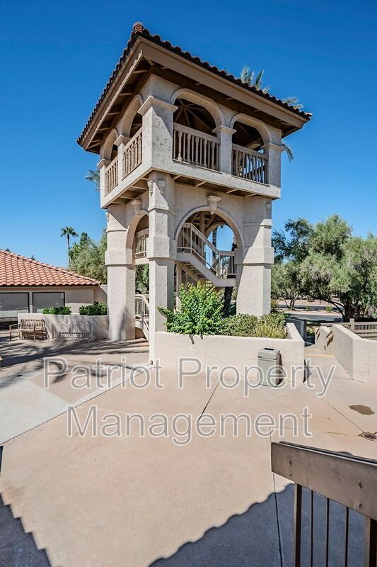 Building Photo - 9711-9711 E Mountain View Rd