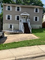 Building Photo - 702 Hudson Ave