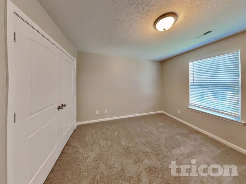 Building Photo - 1068 Woodall Rd