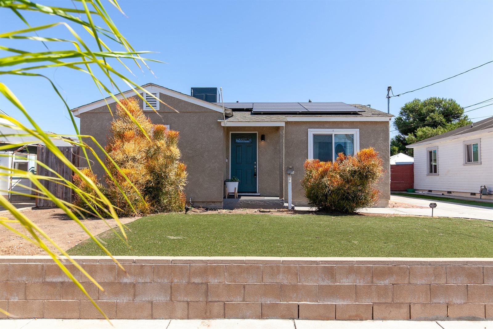 Building Photo - 2039 O Ave