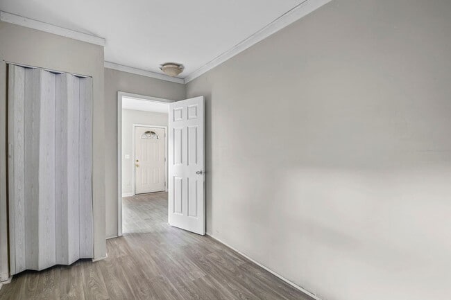 Building Photo - 1005 Westmoor Dr NW