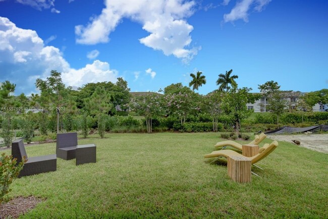 Building Photo - Northwest 89th Way, Coral Springs, FL 3306...