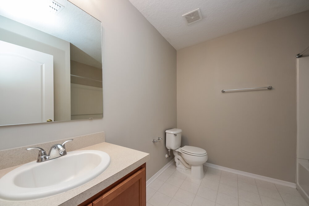 Building Photo - 11738 Silver Hill Dr