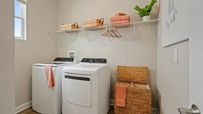 Building Photo - 7867 Poplin St