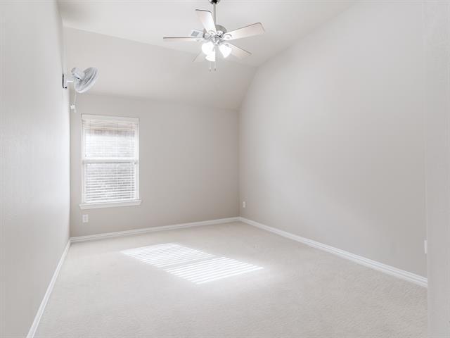 Building Photo - 10901 Capri Dr
