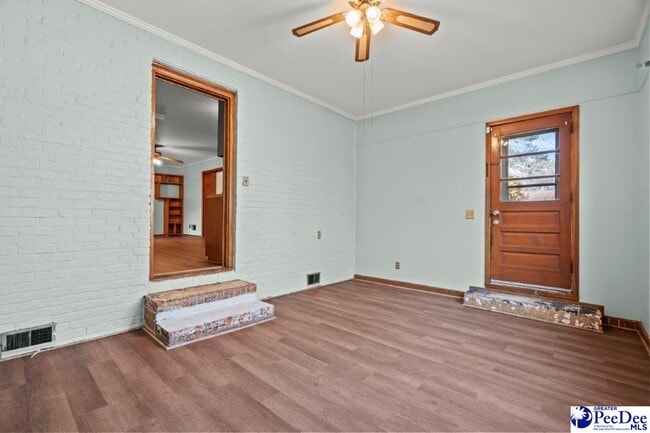 Building Photo - 2101 W McCown Dr